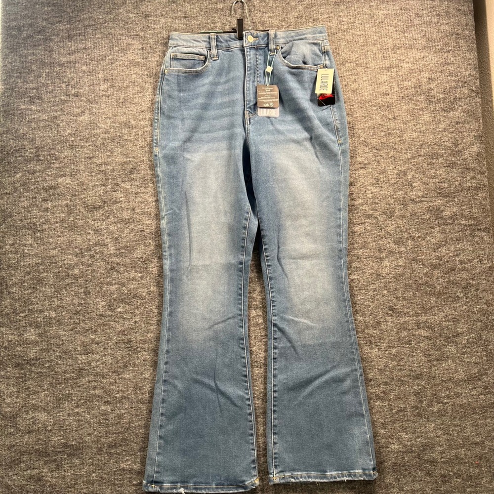 LuLaRoe Flare Jeans Size 30 Medium Wash Blue High Rise Magic Waistband New